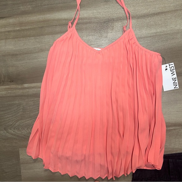Nine West Coral Pleated Flowy Tank Top - Picture 3 of 4
